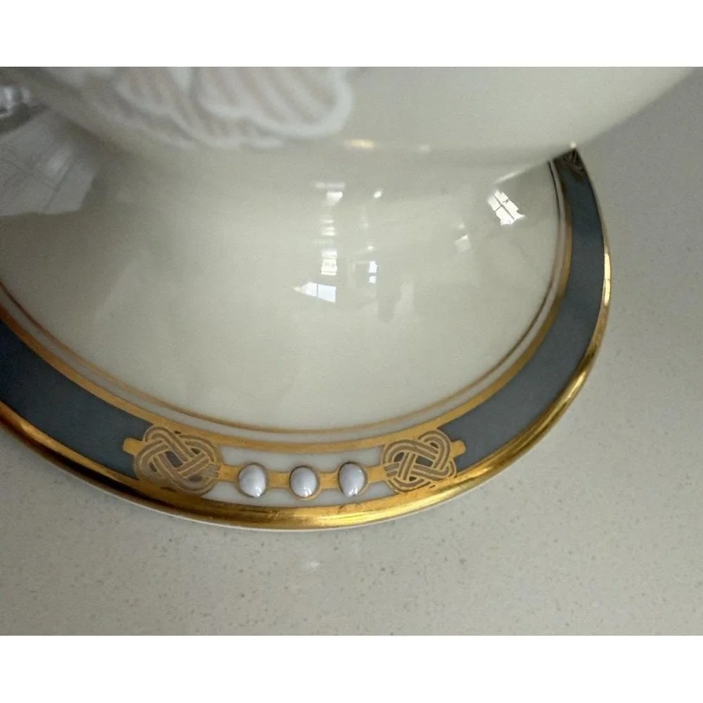 Vintage Lenox McKinley Presidential Flower Vase 8.5